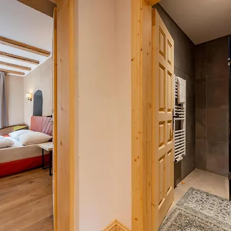 Apartment Biber Art 2 Small