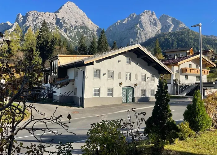 Apartman Biber Art 2 Small *